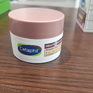 Cetaphil Healthy Radiance Whipped Day Cream - Pink and White
